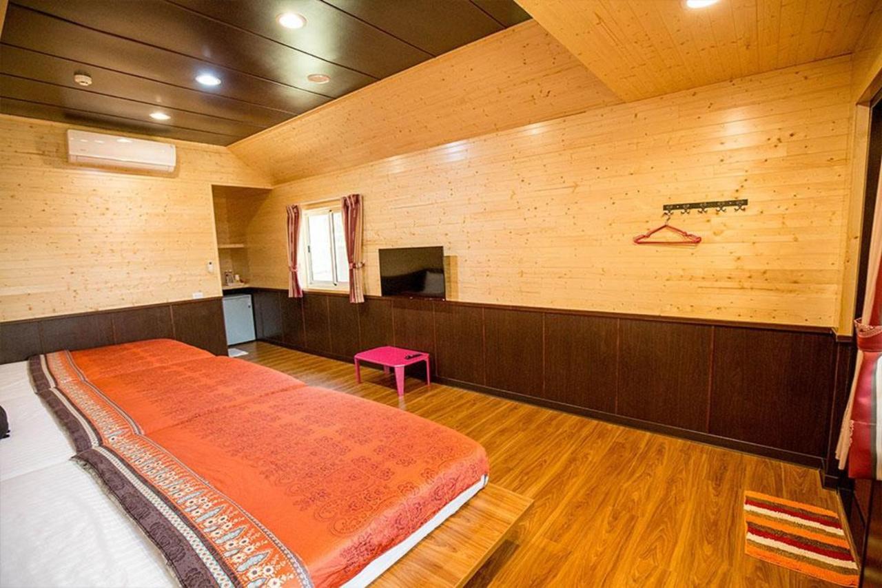 Xiaoliuqiu Happy House B&B Екстер'єр фото